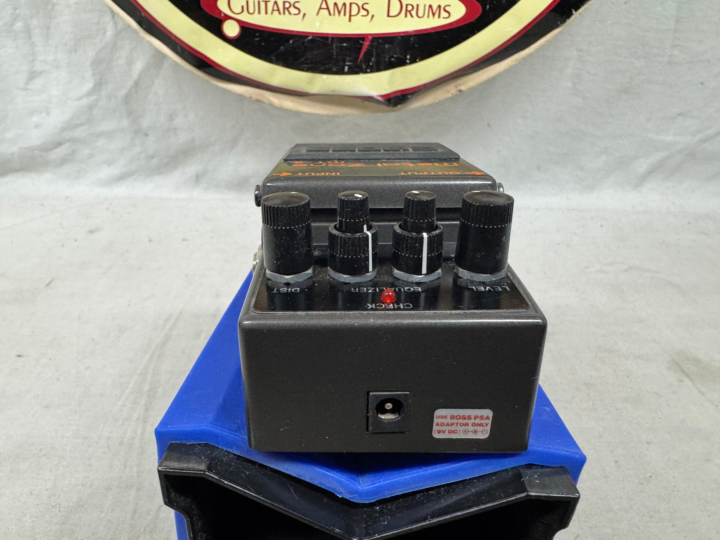 Boss MT-2 mt2 Metal Zone Distortion Pedal 1993