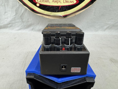 Boss MT-2 mt2 Metal Zone Distortion Pedal 1993