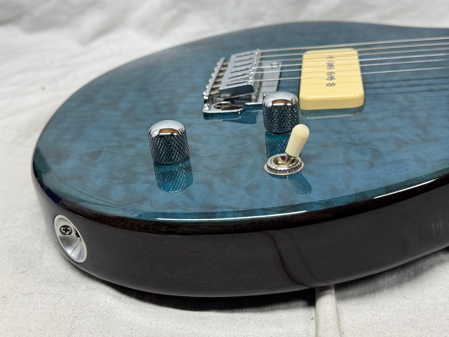 Michael Rowan Custom Guitars Journeyman Twin P90s Guitar - Trans Turquoise