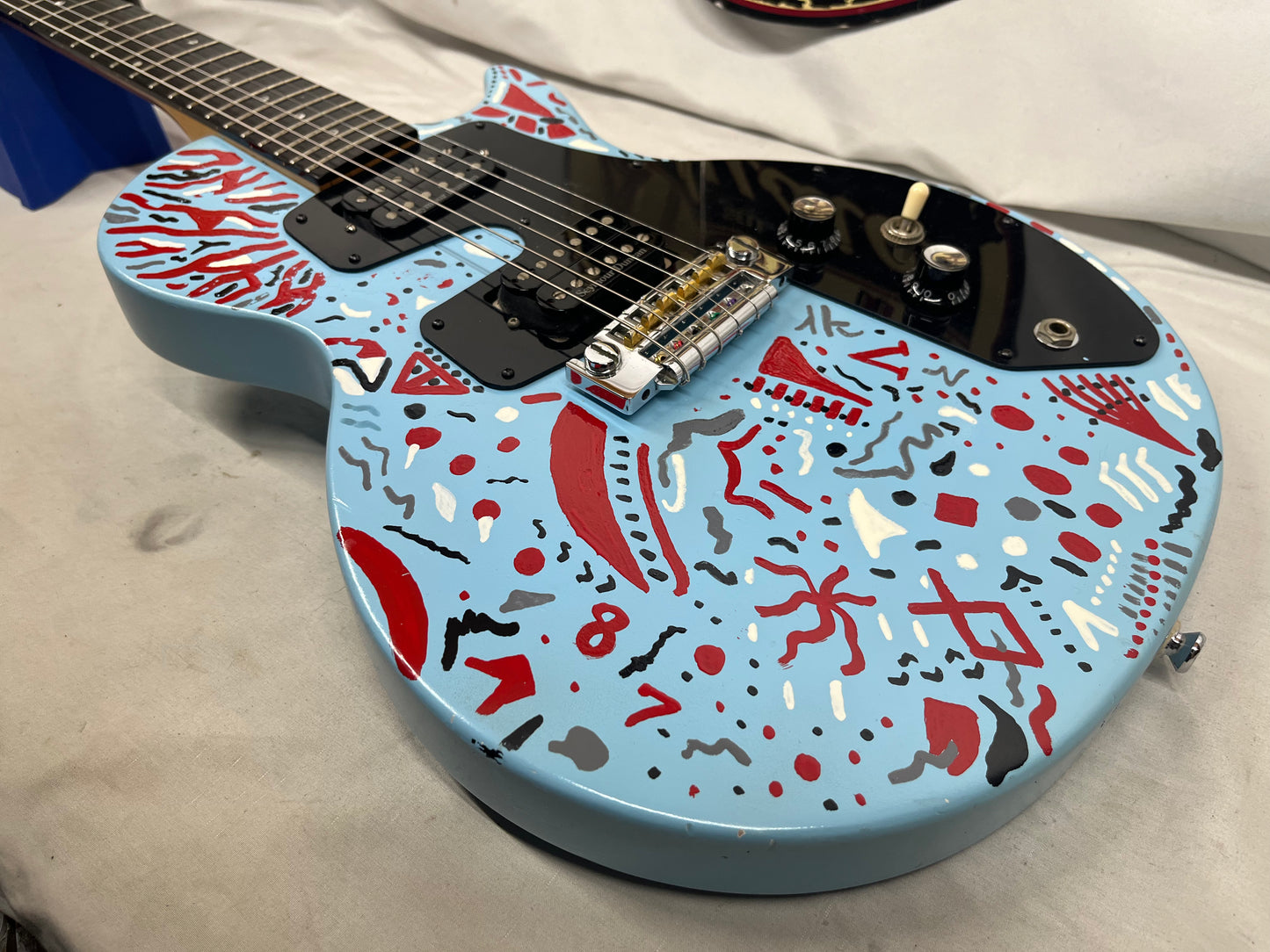 Gibson Challenger Guitar with Syemour Duncan Pickups 1983