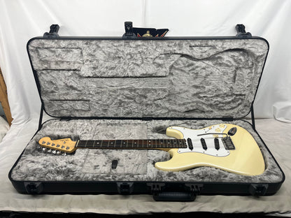 Fender American Elite Stratocaster Strat Shawbucker Electric Guitar with Hard Case