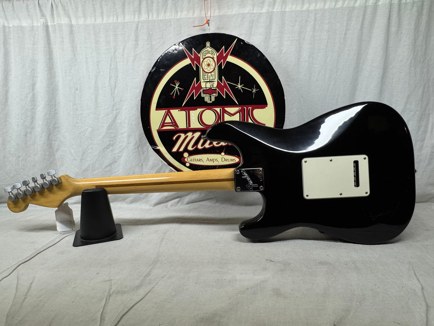 Fender USA Stratocaster Plus Guitar with TKL Case 1993 - Black / Rosewood fingerboard