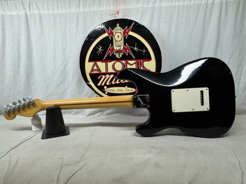 Fender USA Stratocaster Plus Guitar with TKL Case - Image 8