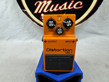 Boss DS-1 ds1 Distortion Pedal