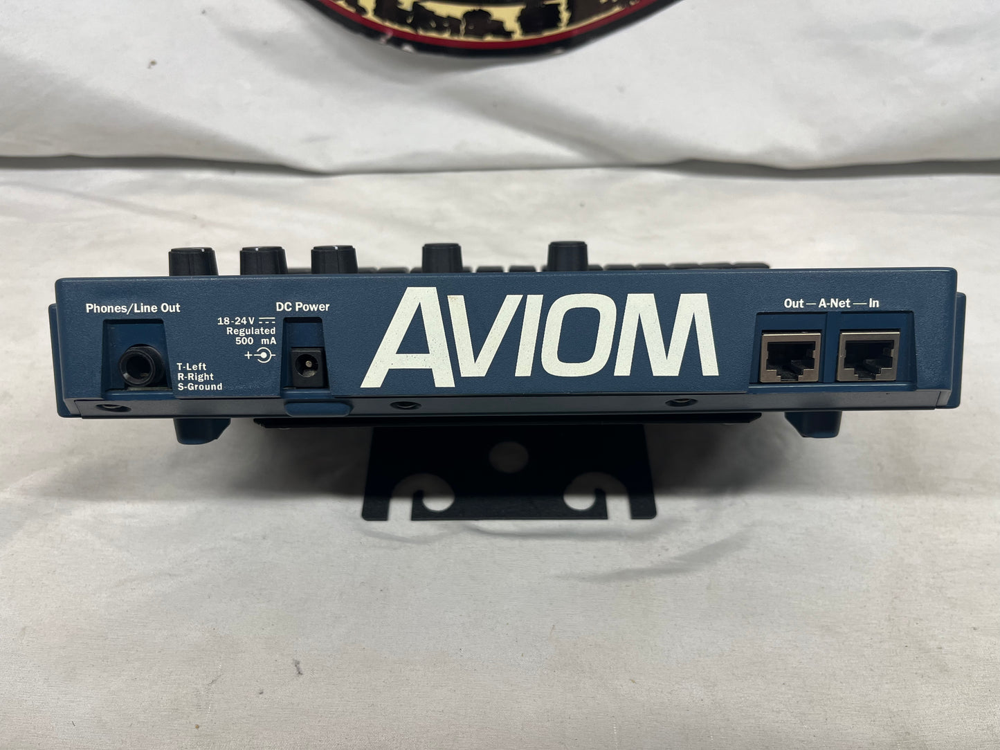 Aviom A-16 II Personal Mixer with Mount and Power Supply