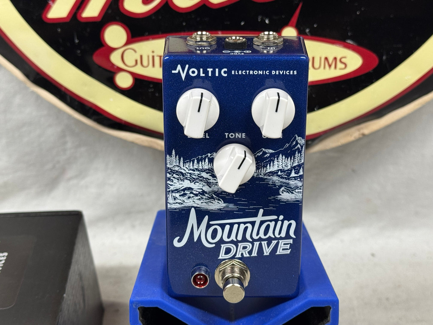 Voltic Electronic Devices M Drive Mountain Drive Overdrive Pedal with Box