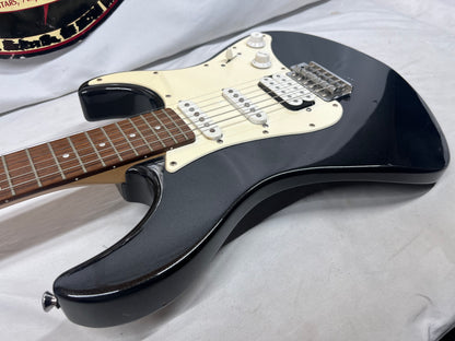 Yamaha EG 112C Doublecut Electric Guitar