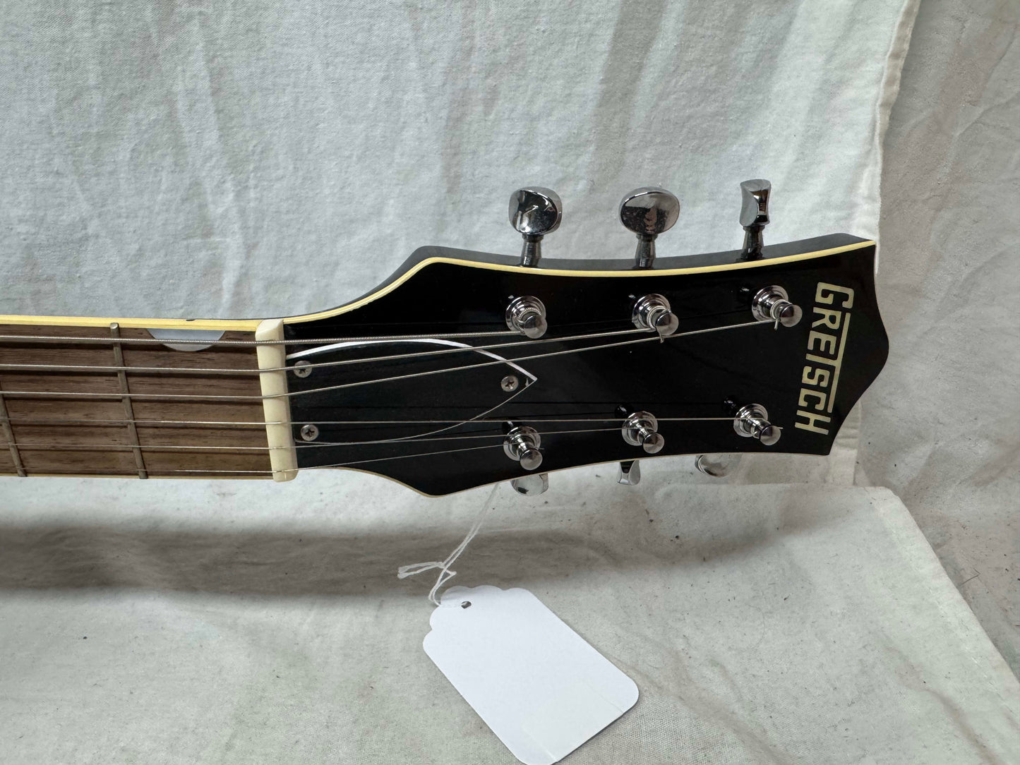 Gretsch G6199 Billy-Bo Jupiter Thunderbird Guitar with COA + Case - MIJ Made In Japan - Red