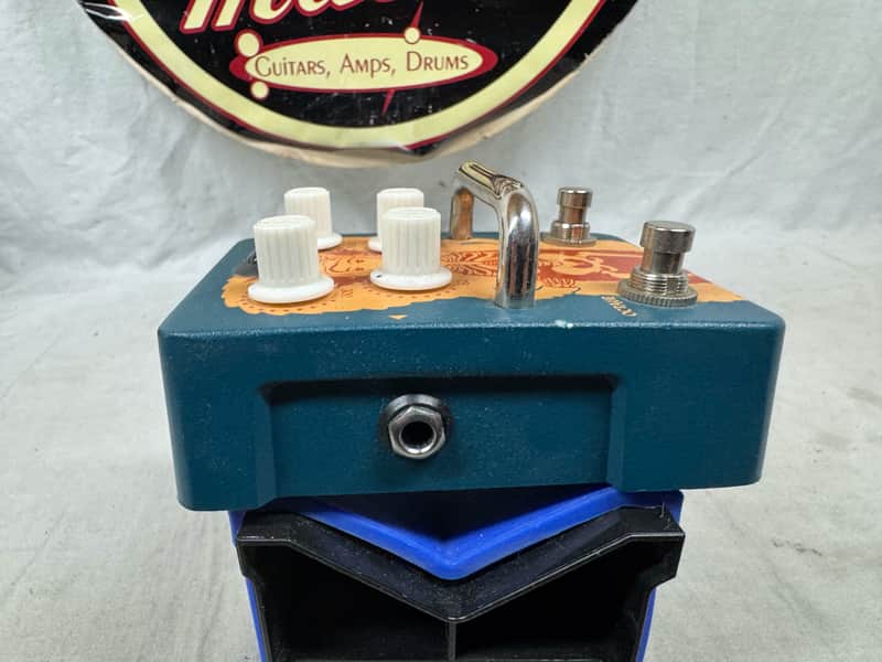 Orange Fur Coat Octave Fuzz Pedal - Image 6