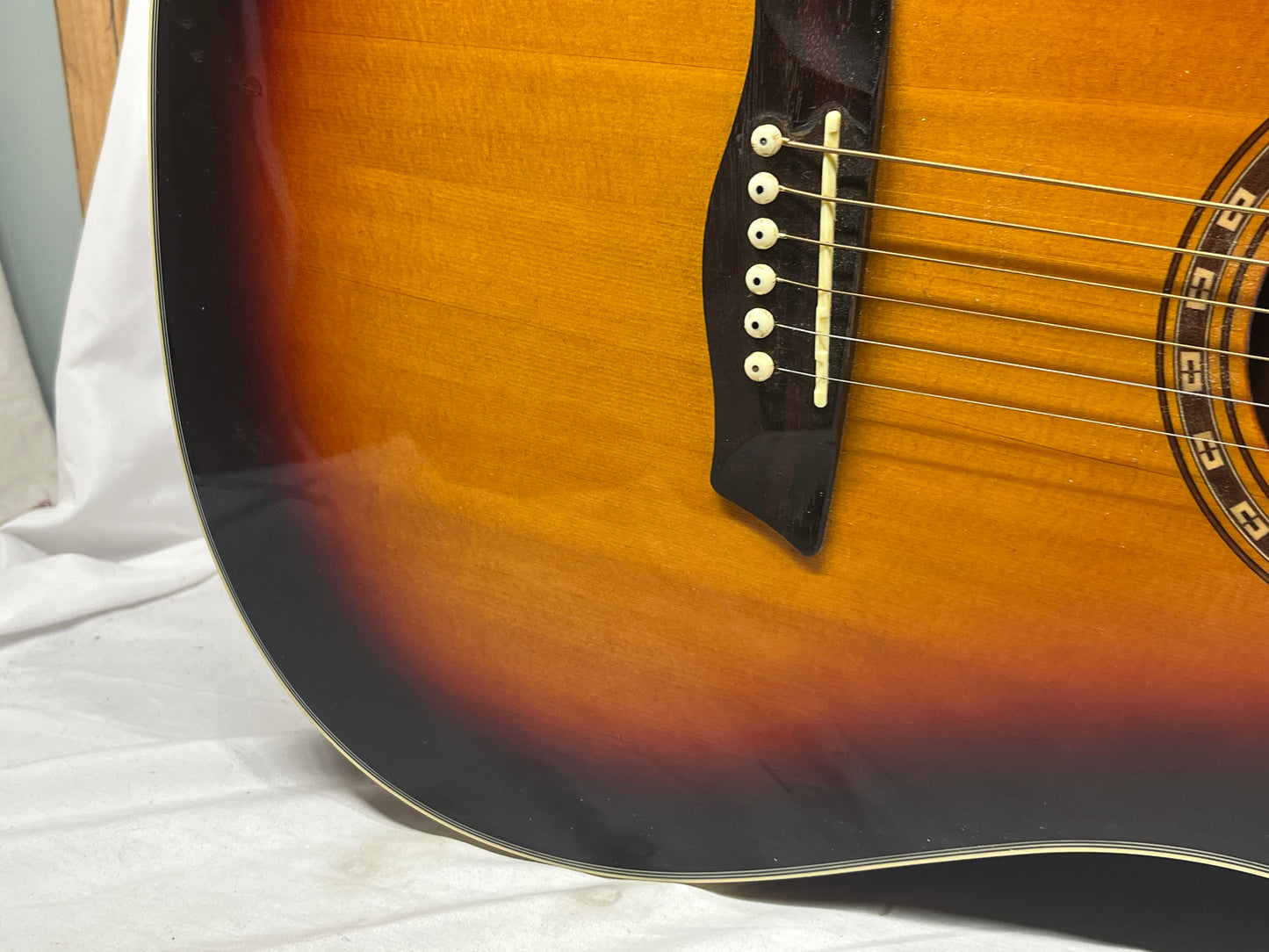Washburn WD7SCEATB Harvest Series Dreadnought Acoustic Electric Guitar - Tobacco Burst