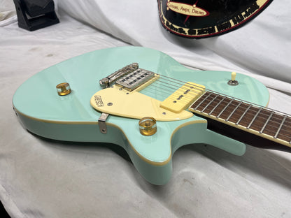 Gretsch G2215-P90 Streamliner Junior Jet Club Singlecut Electric Guitar - Mint Metallic