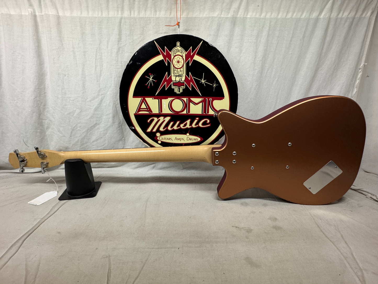 Jerry Jones Neptune Series Bass4 4-string Bass with Case