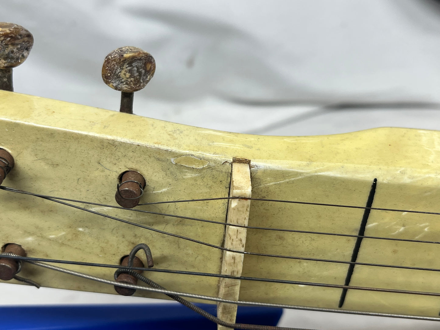 Supro Vintage Irene Lap Steel Guitar with Case