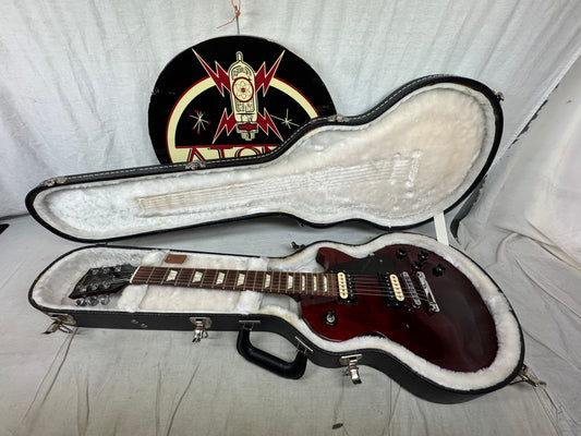 Gibson Les Paul Studio Guitar with Case 2013