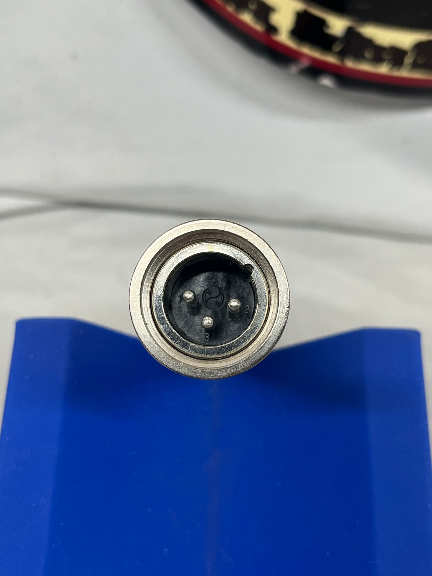 sE Electronics sE4 Small Diaphragm Cardioid Condenser Microphones - Stereo Pair with Case and Mounts
