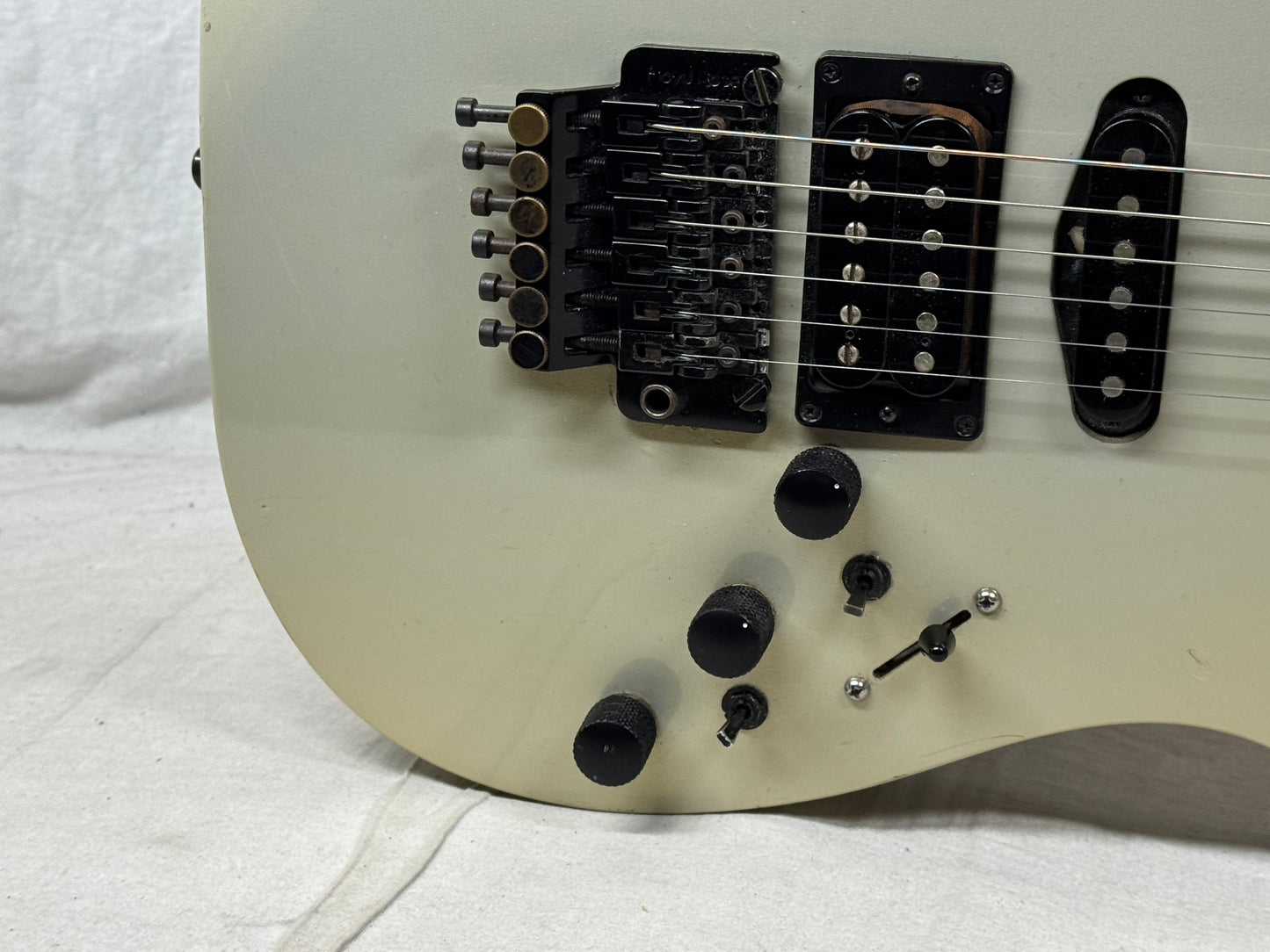 Kramer USA Pacer Custom II 2 Guitar with Gator Case
