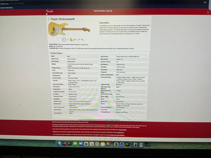 Fender Player Stratocaster Guitar 2019 - Buttercream / Maple neck
