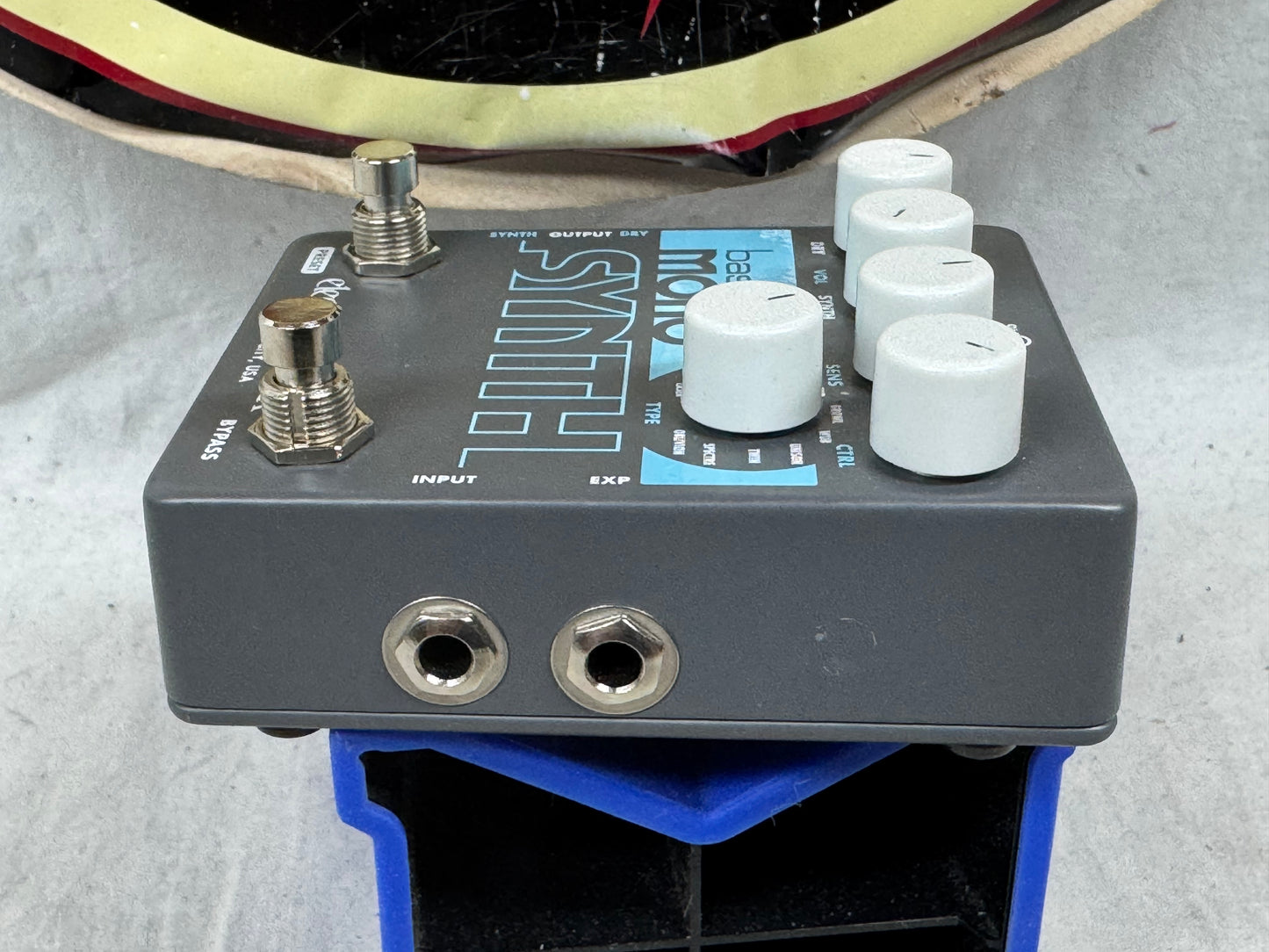 Electro-Harmonix Bass Mono Synth Guitar Synthesizer Pedal