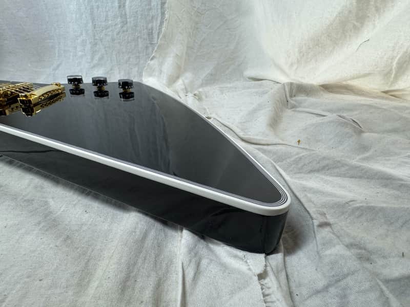 Gibson USA Custom Shop Explorer Custom Guitar with COA + Case - Image 21