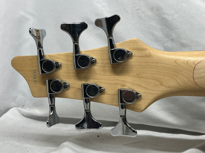 Douglas 6-String Doublecut HH Electric bass