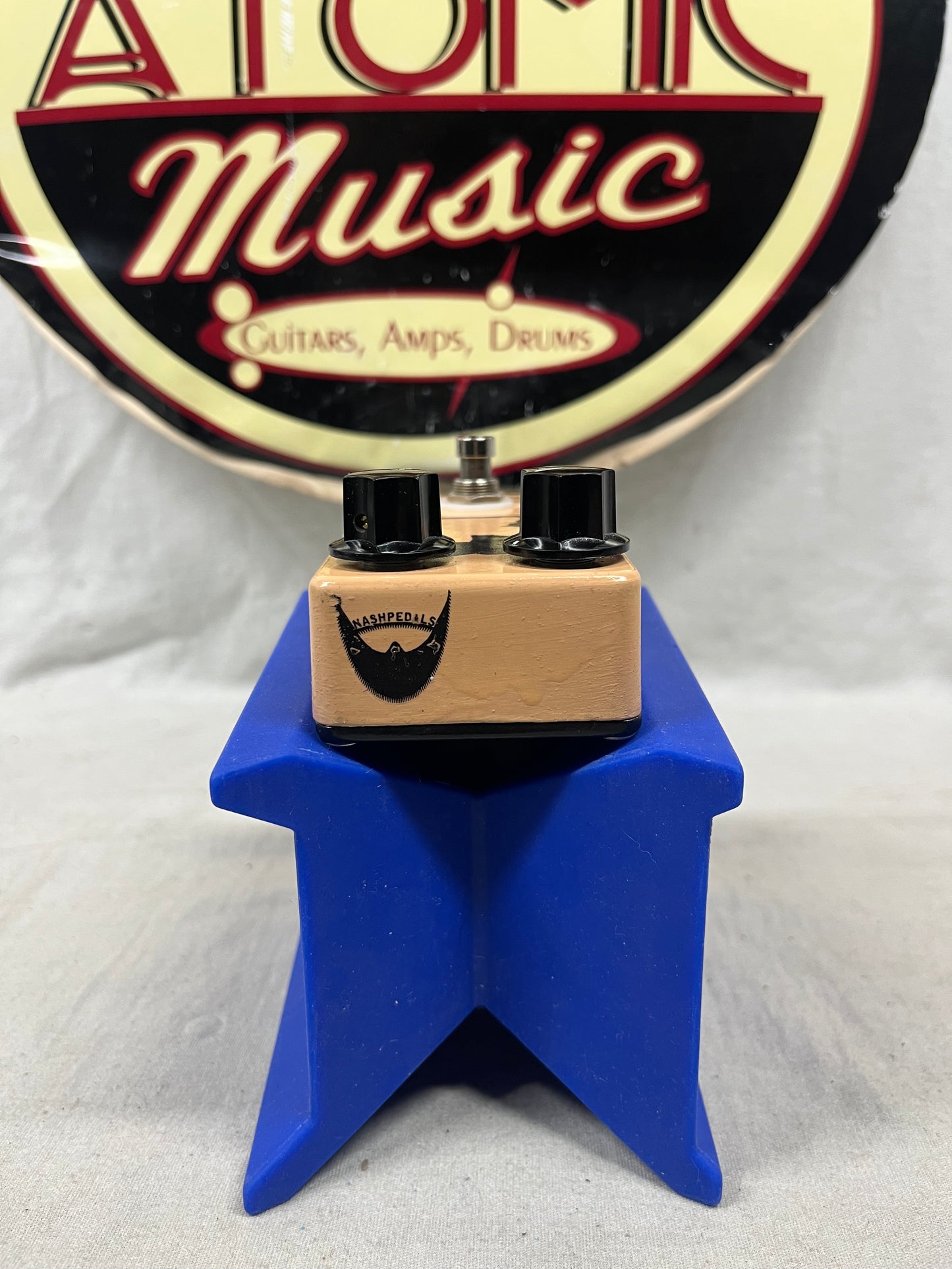 NashPedals nash pedals Hyperion Fuzz Clone Pedal with Box