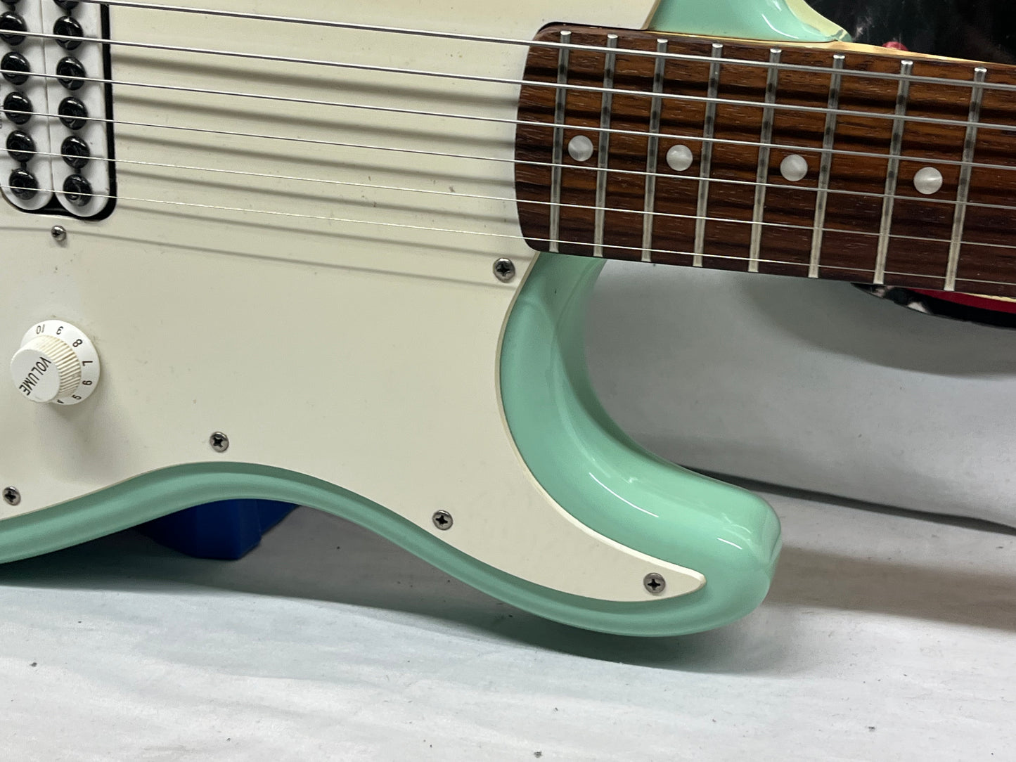 Squier Tom DeLonge Signature Stratocaster Strat Electric Guitar - Surfboard Green