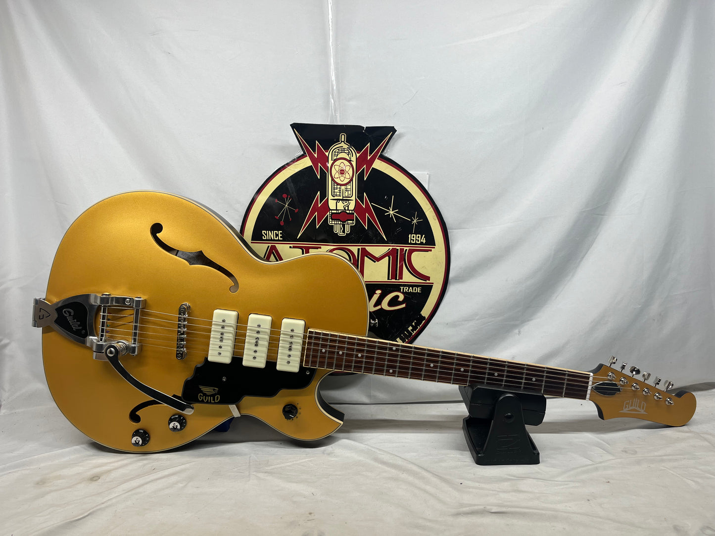 Guild SF-1 Starfire 1 Jet 90 Semi-Hollow Body Electric Guitar - Satin Gold