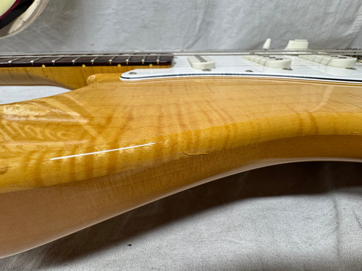 Fender Foto Flame Stratocaster Guitar with Case - MIJ Made In Japan 1994