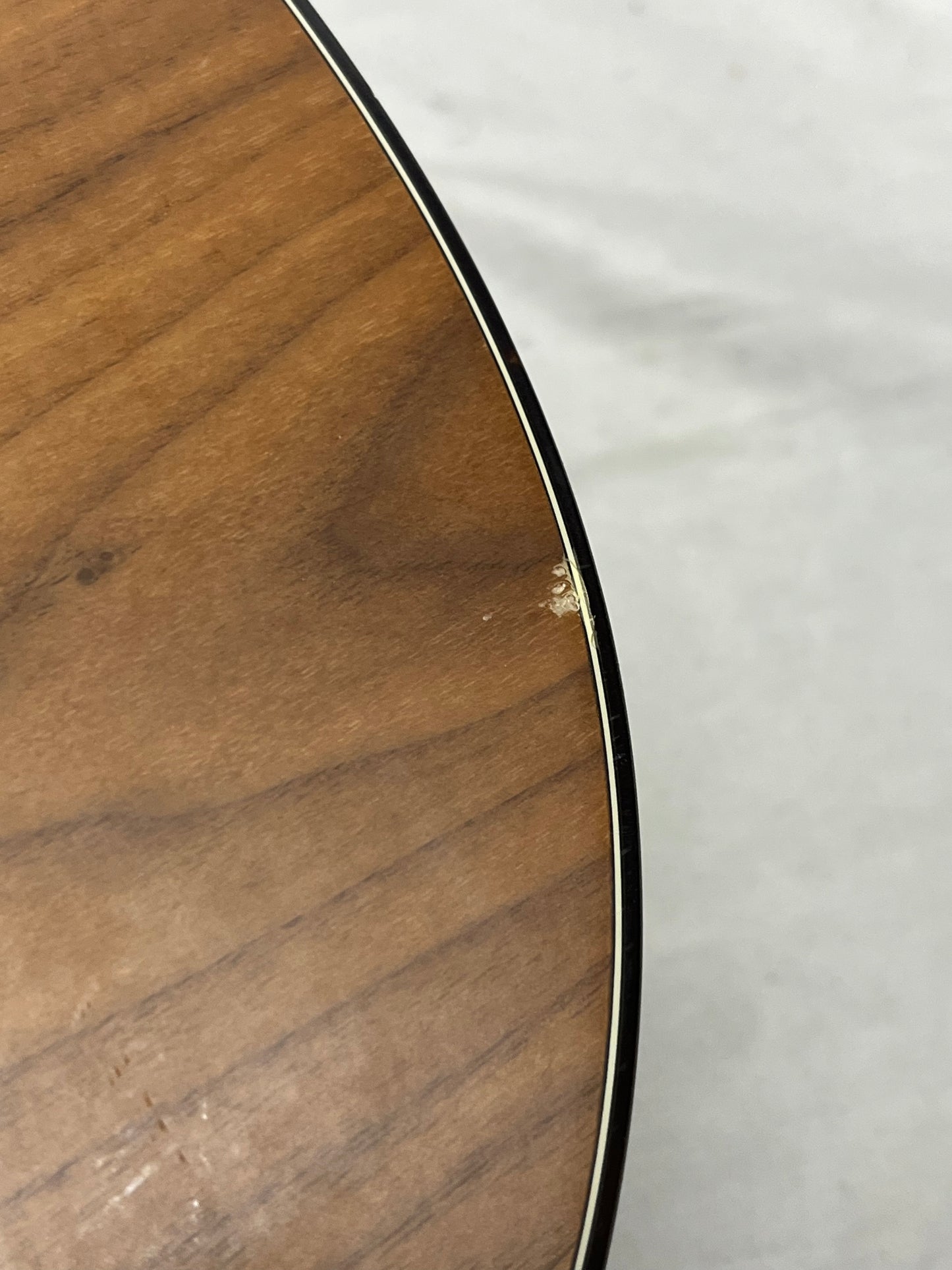 American Acoustech ESVL-1 Acoustic Guitar