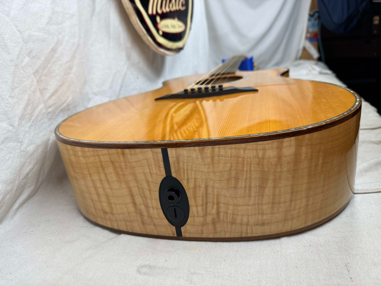 Taylor 614-CE-L3 614ce-L3 Limited Edition Grand Auditorium Acoustic Guitar with Case 2003