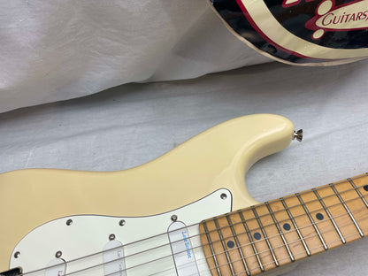 Fender American Standard Stratocaster Guitar with Lace Sensor pickups + Case 2005 - Buttercream or Honey Blonde or Yellow White / Maple neck