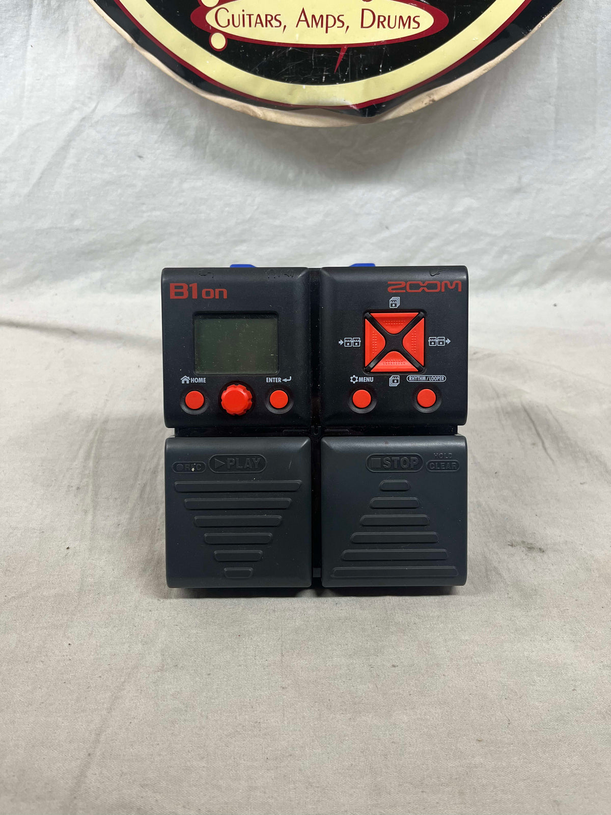 Zoom B1on b1 on Bass Multi-Effects Pedal