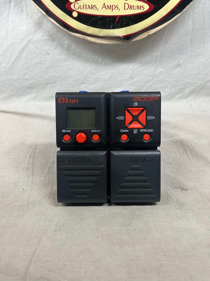 Zoom B1on b1 on Bass Multi-Effects Pedal