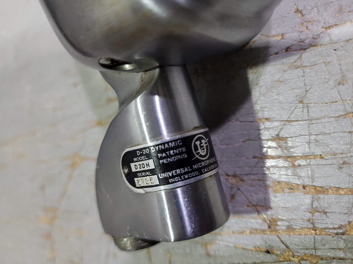 Universal D20H Dynamic Microphone *Vintage*