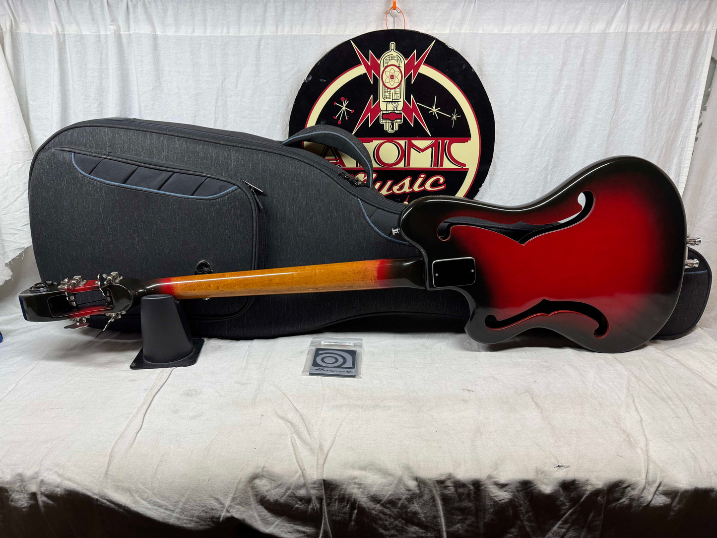 Ampeg AEB-1 aeb1 4-string Scroll Bass with Gig Bag