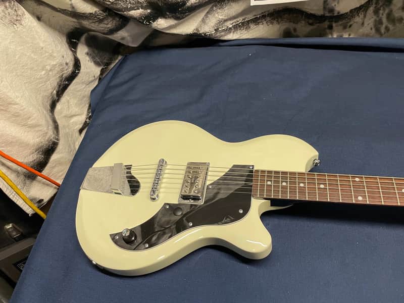 Supro Island Series Jamesport Singlecut Guitar - Image 2
