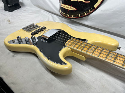 Fender American 4-String Electric Jazz Bass 1977 with Hard Case - Split in Fretboard only at the first fret *see photos*