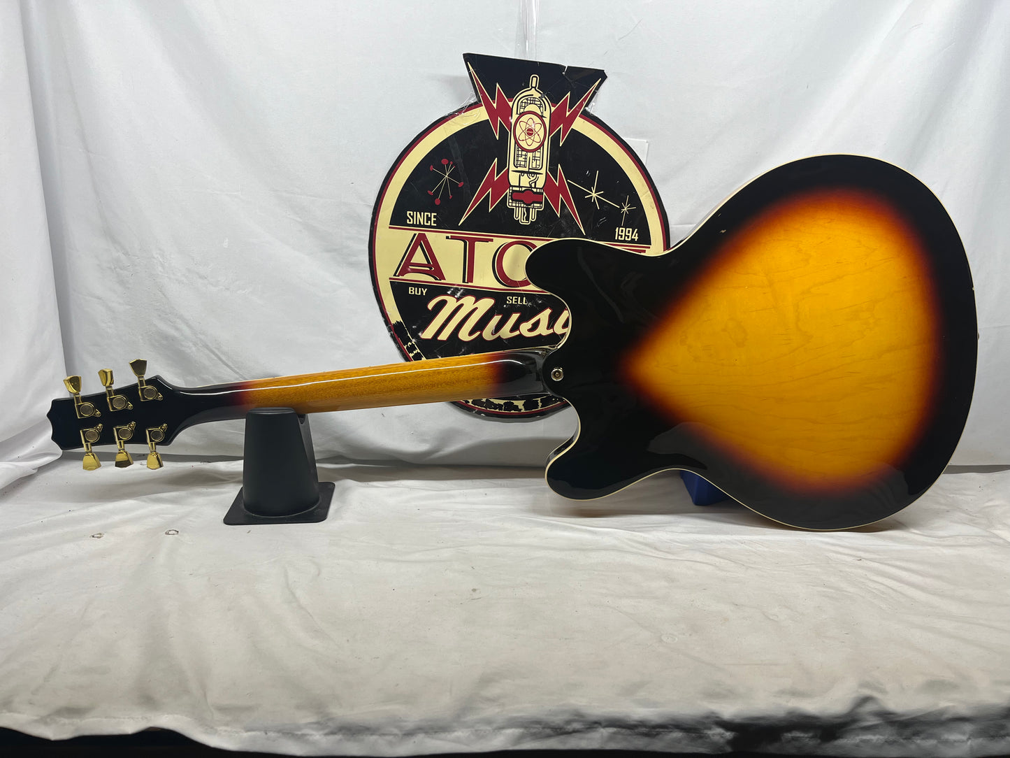 Peavey JF-1 Semi-Hollow Body Electric Guitar