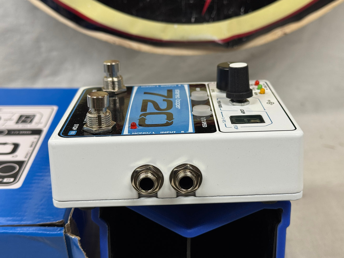 Electro-Harmonix 720 Stereo Looper Pedal with Box
