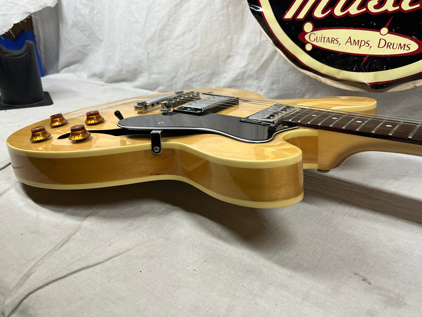 Epiphone Dot Semi-Hollow Body Electric Guitar