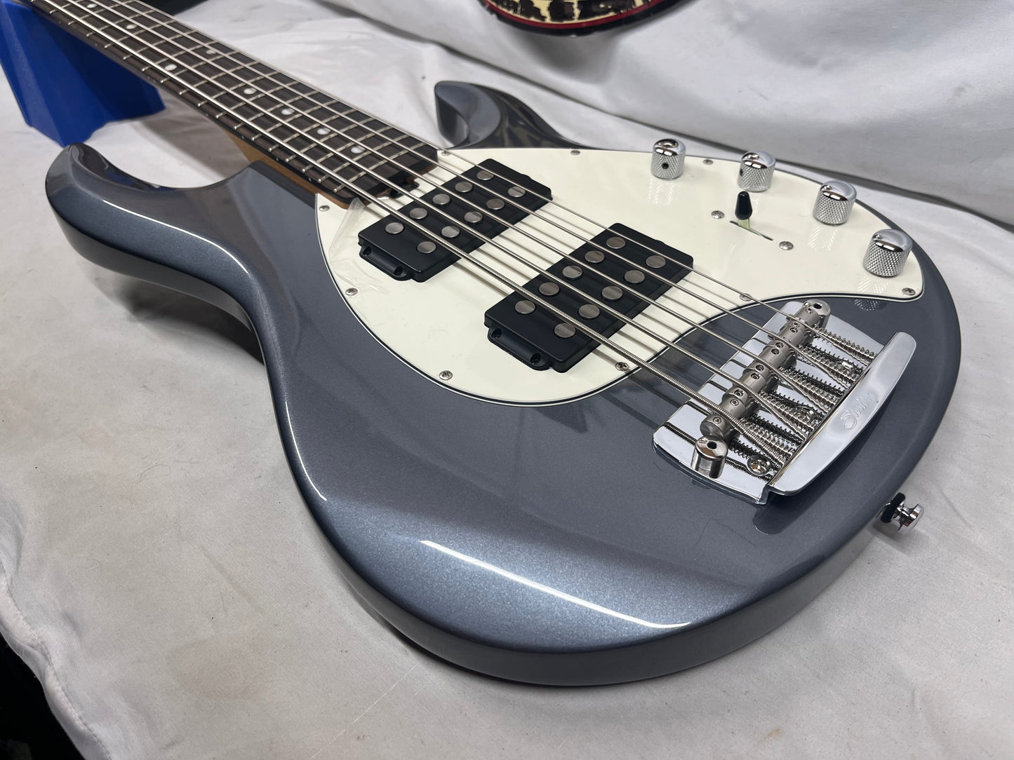 Sterling Music Man Stingray 5 5-String Electric Bass