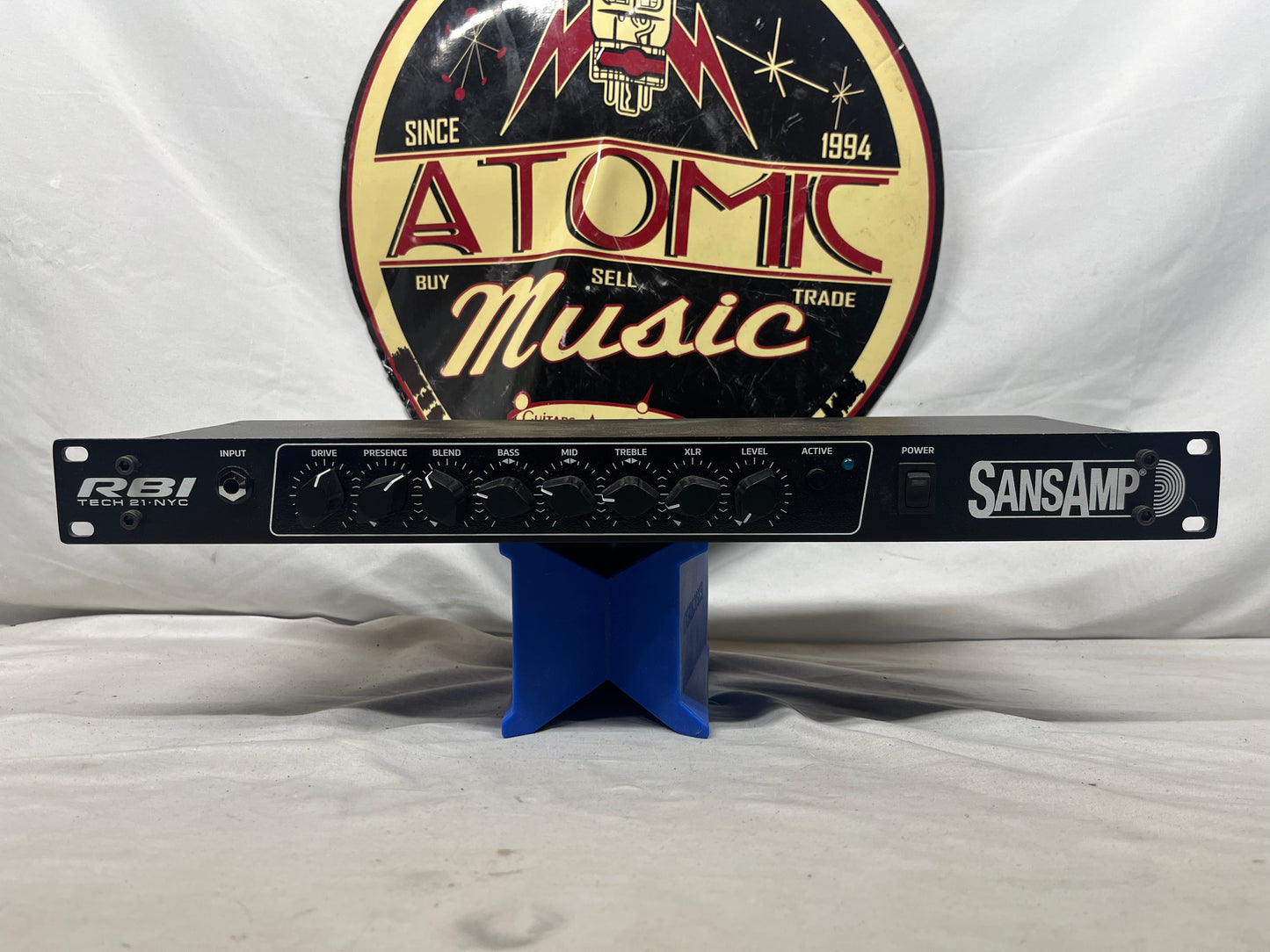 Tech 21 SansAmp RBI Rackmount Bass Preamp