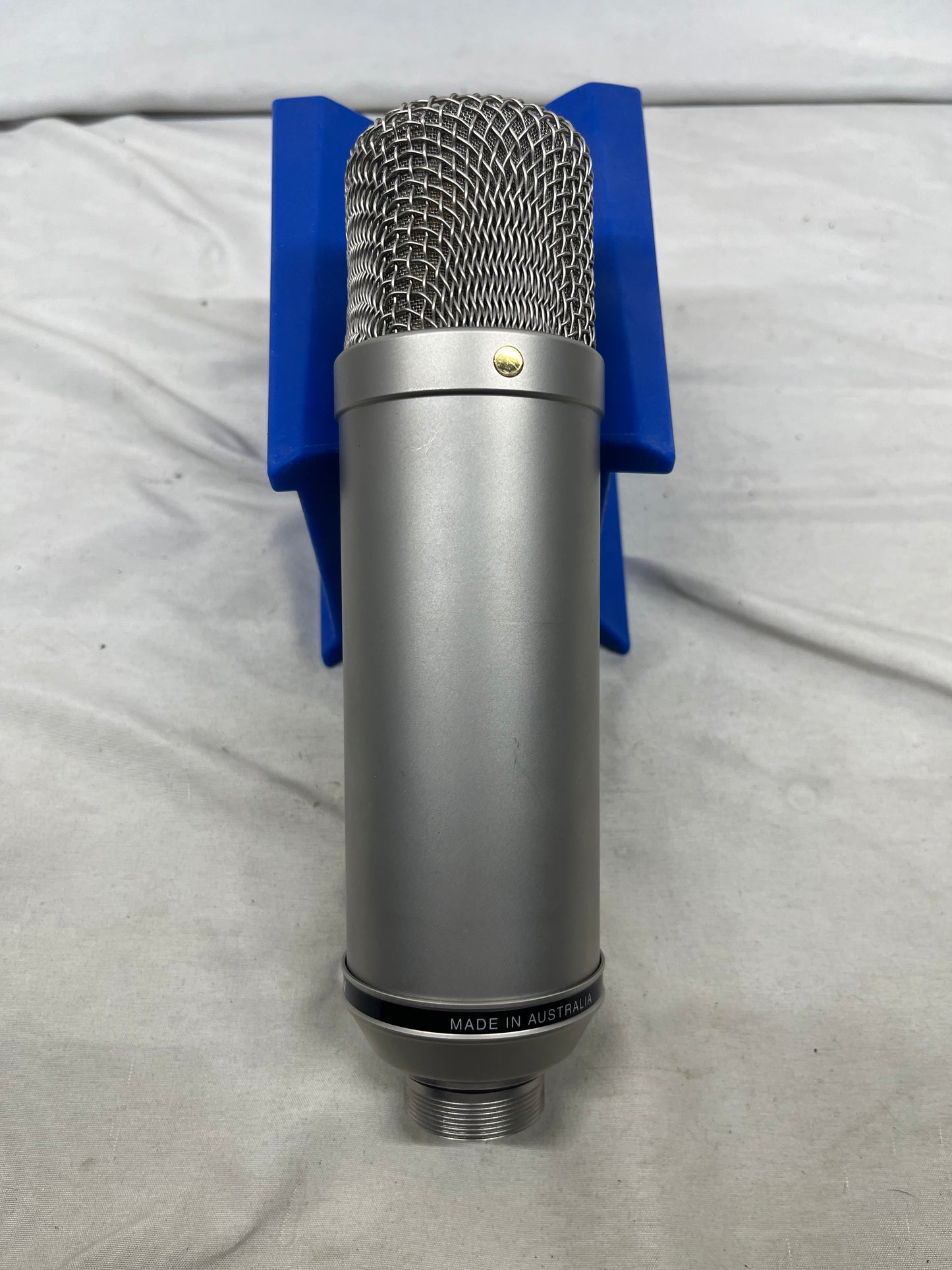 RODE NTV Large Diaphragm Cardioid Tube Condenser Microphone with Case