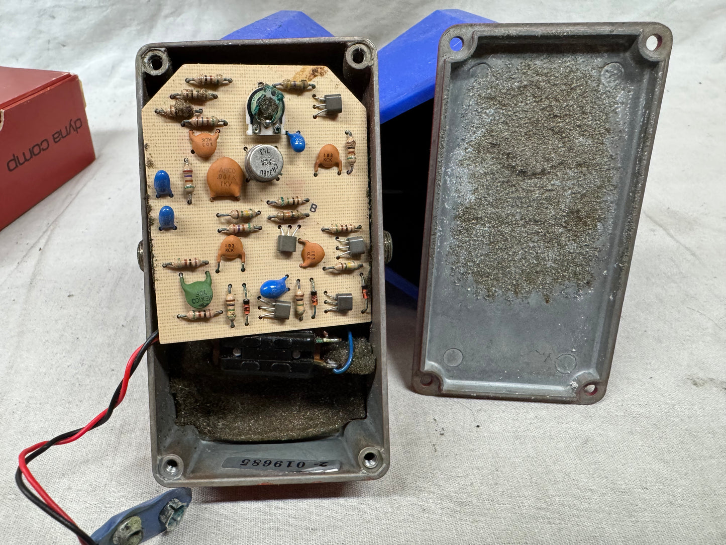 MXR MX-102 mx102 Dyna Comp Compressor Pedal with Box pot codes date to 1977