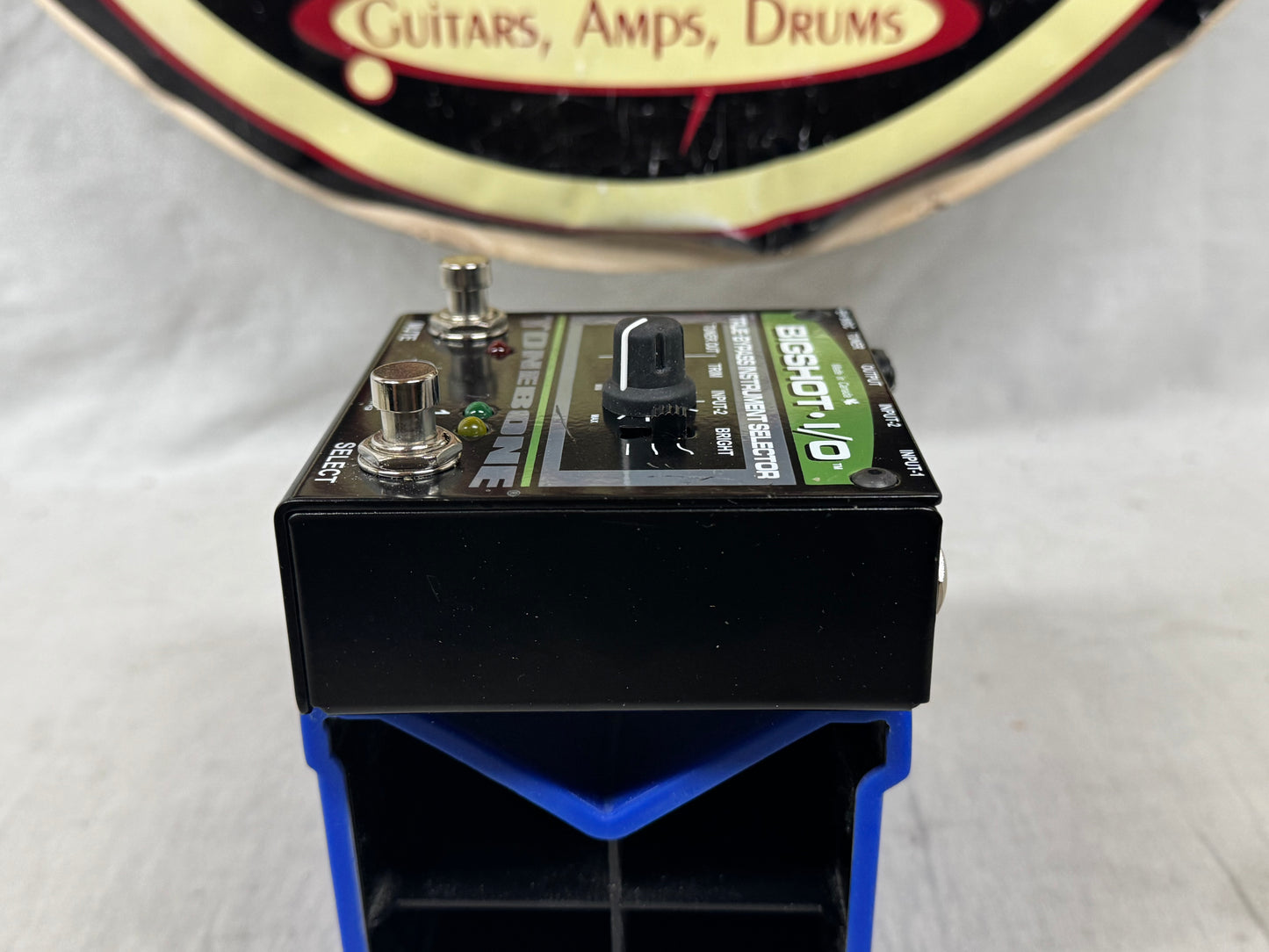 Radial Engineering BigShot I/O v2 True Bypass Instrument Selector Pedal