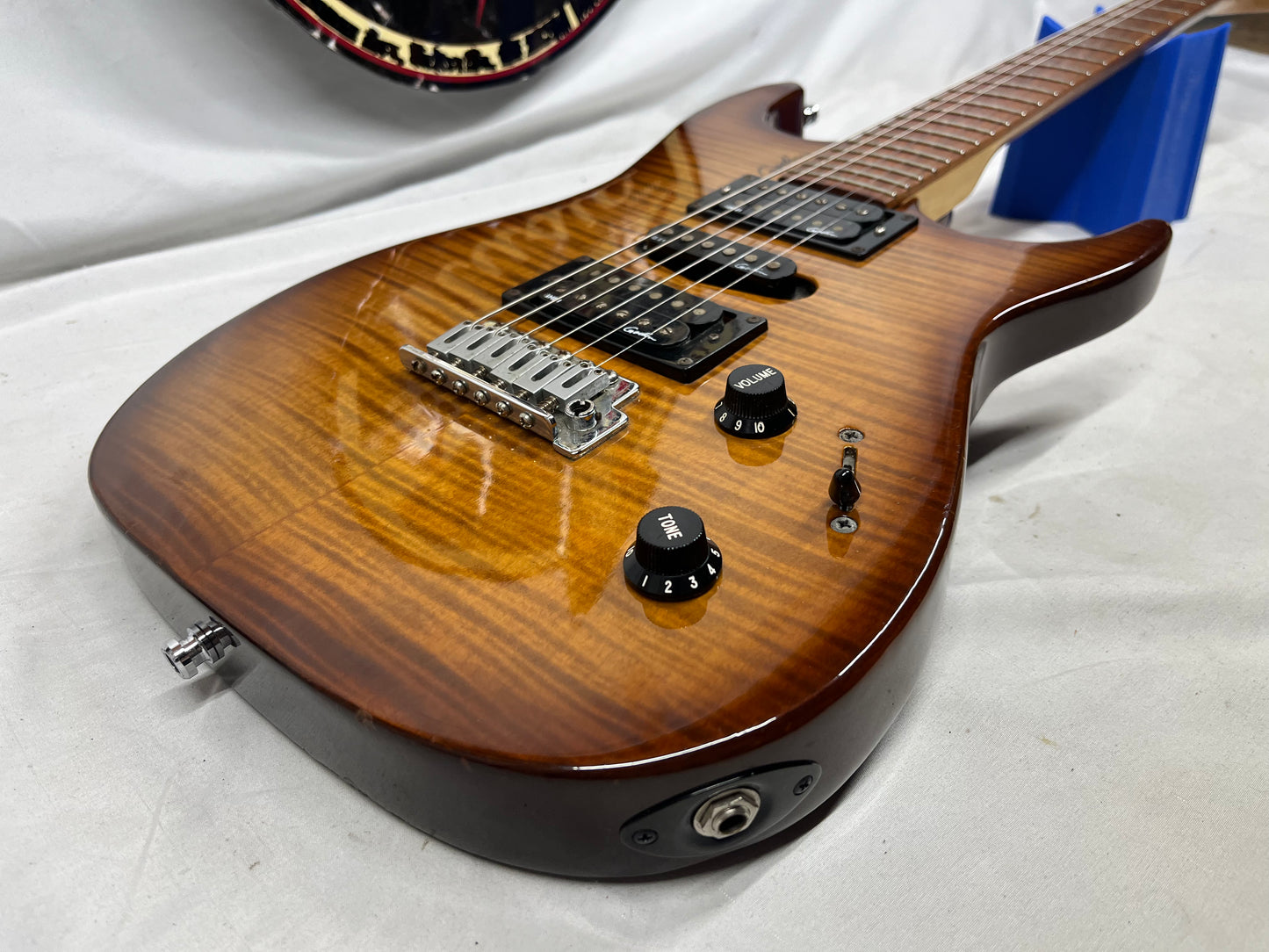 Godin Freeway Classic Electric Guitar - Dual Action Truss Rod