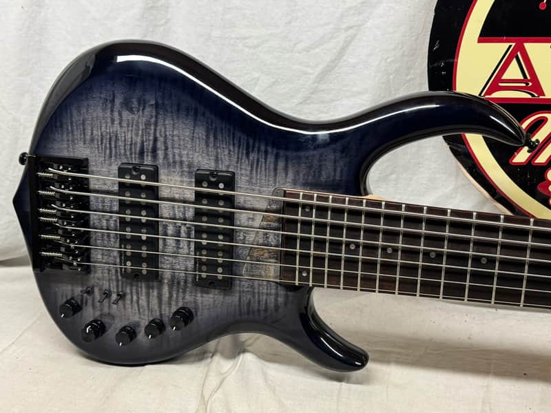 Sire Marcus Miller M7 6-string Bass - Image 2