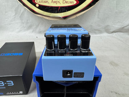 Boss CEB-3 ceb3 Bass Chorus Pedal with Box