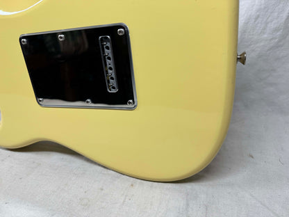 Fender Stratocaster Guitar with Case - CIJ mij Crafted In Japan 2002 - 2004