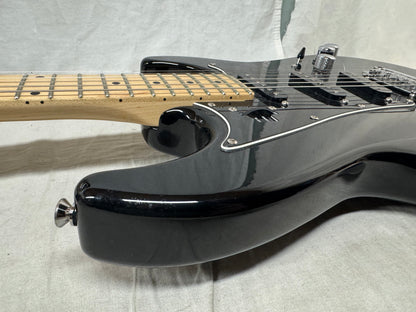 Line 6 JTV-69S jtv69s James Tyler Variax Modeling Guitar with Gig Bag 2013
